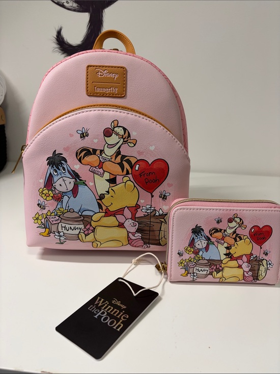 Loungefly Handbags - Loungefly Winnie the Pooh